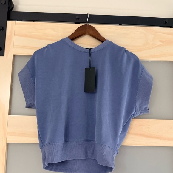 Gibsonlook Tops - Gibsonlook Soft Cloud Scuba Luxe Short Sleeve Sweatshirt Top Blue NWT Small